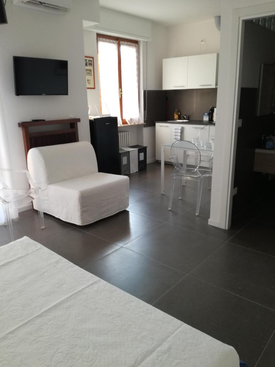 Casa Bonatti Hotel Peschiera del Garda Ngoại thất bức ảnh