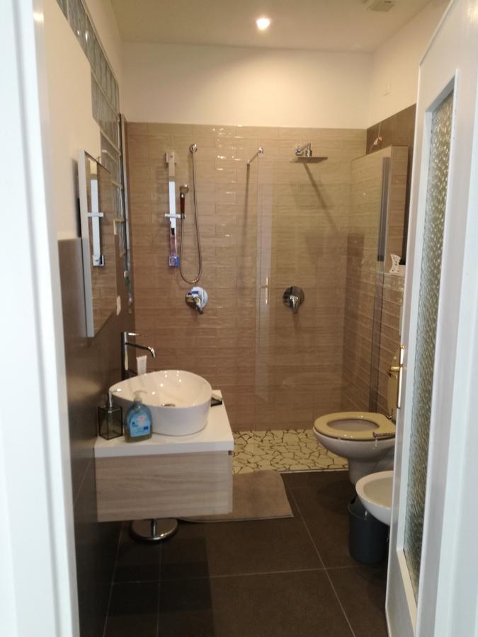 Casa Bonatti Hotel Peschiera del Garda Ngoại thất bức ảnh